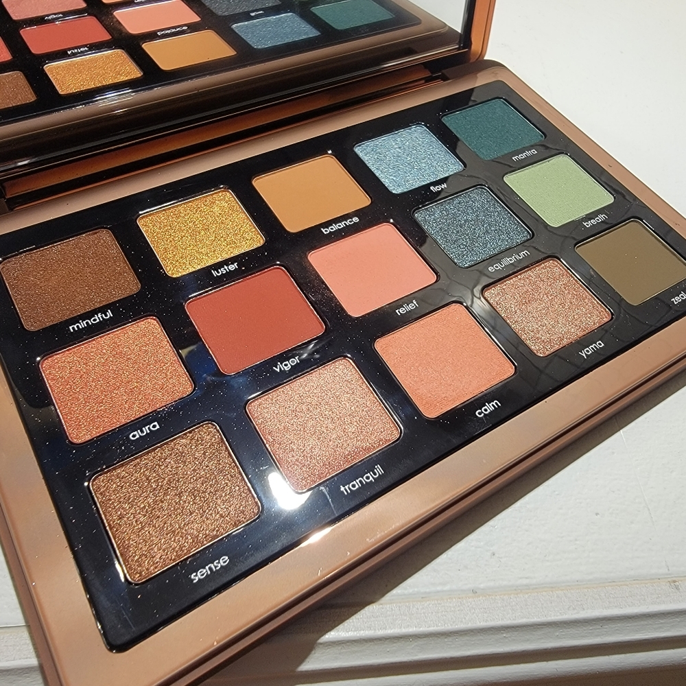 Natasha Denona Zendo palette - Picture 1 of 3